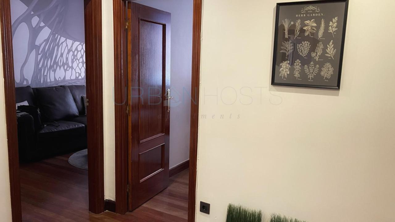 Vivienda Turistica Urbana En Santuchu, Comoda, Funcional Y Con Parking 毕尔巴鄂 外观 照片
