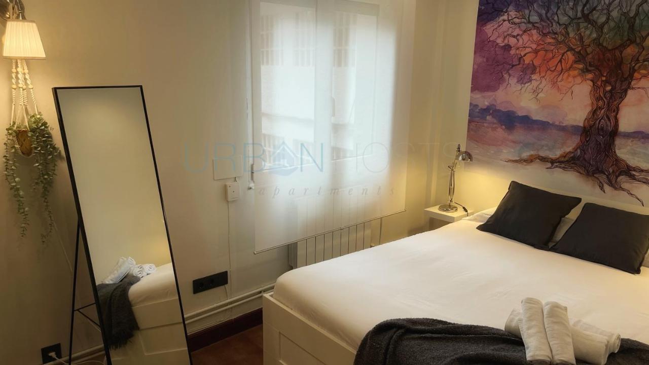 Vivienda Turistica Urbana En Santuchu, Comoda, Funcional Y Con Parking 毕尔巴鄂 外观 照片
